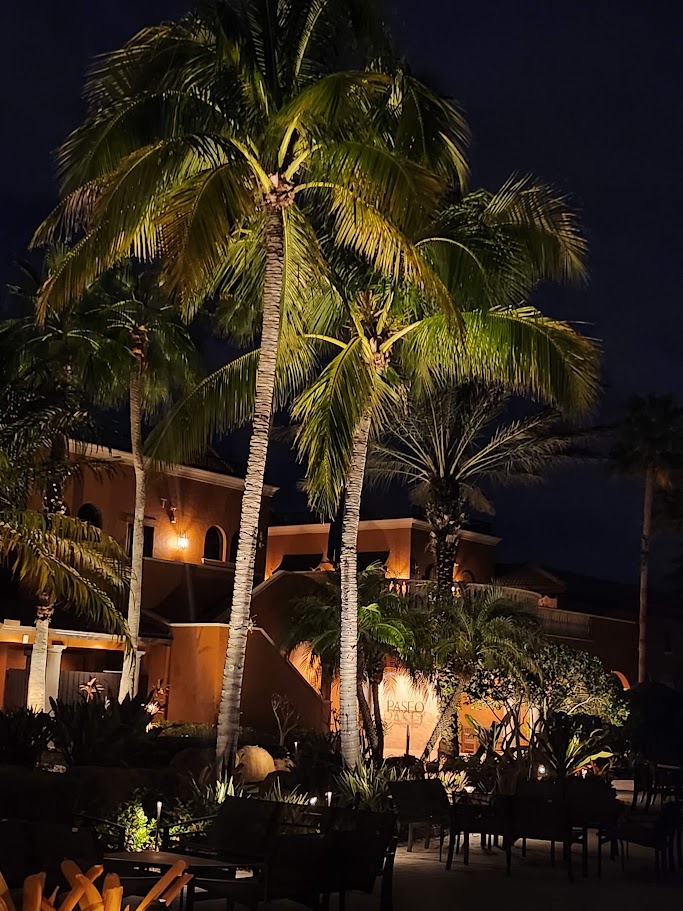 Paseo Tiki Bar & Grill Photos 2